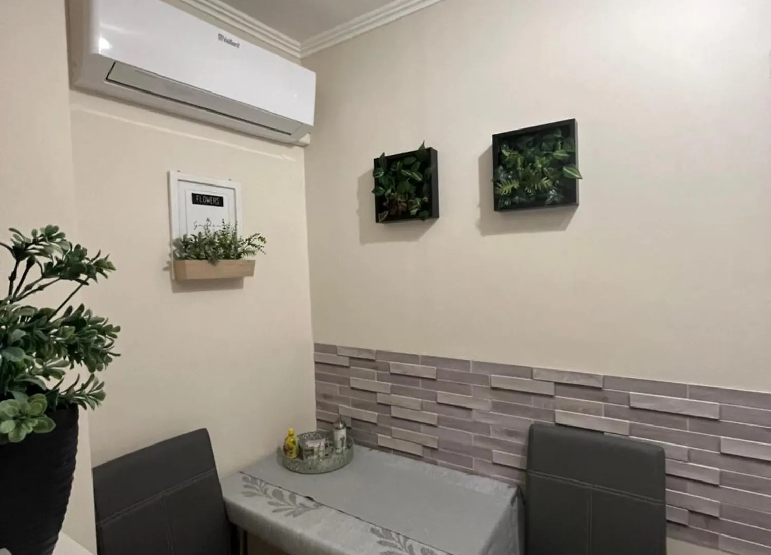 Oreo Apartman Eger Apartamento